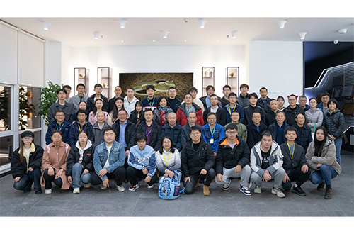 Participants of the 18th National Wood Drying Academic Seminar visited Space-o Group for an in-depth visit and exchange!
