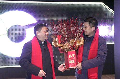 Send blessings and encourage hard work! Jingjiang Mayor Shen Qiang and his party visited our company for guidance